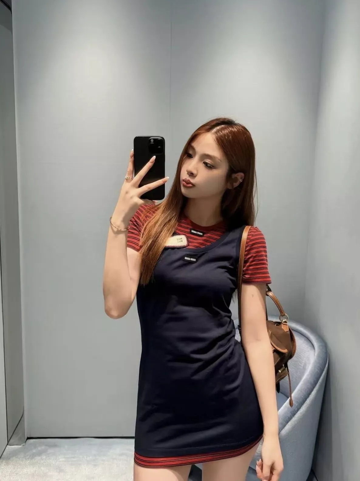 미우미우 스트라이프 레이어드 여성용 원피스 상세 이미지 15