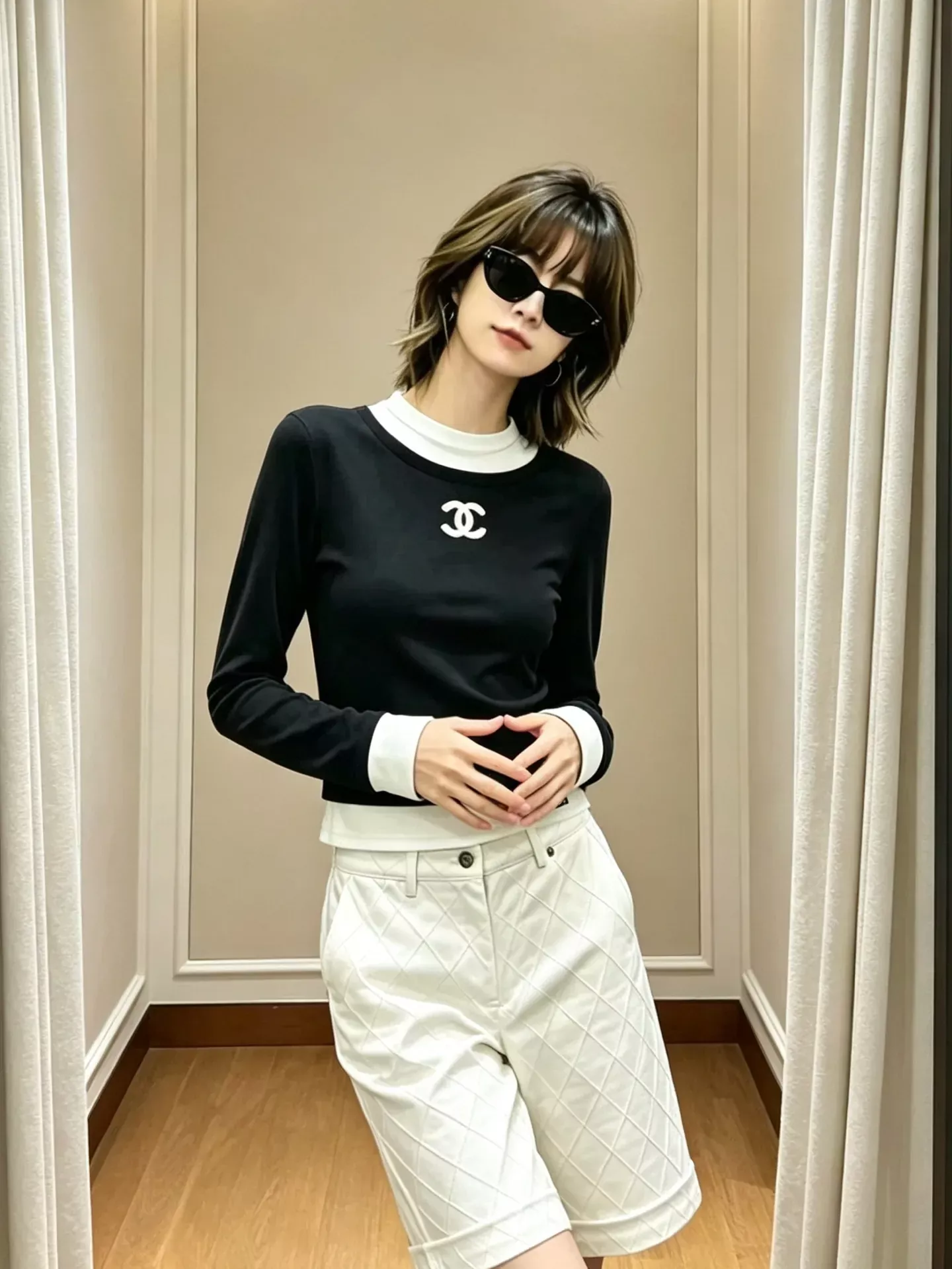 샤넬 배색 코튼 혼방 여성용 긴소매 티셔츠 상세 이미지 11