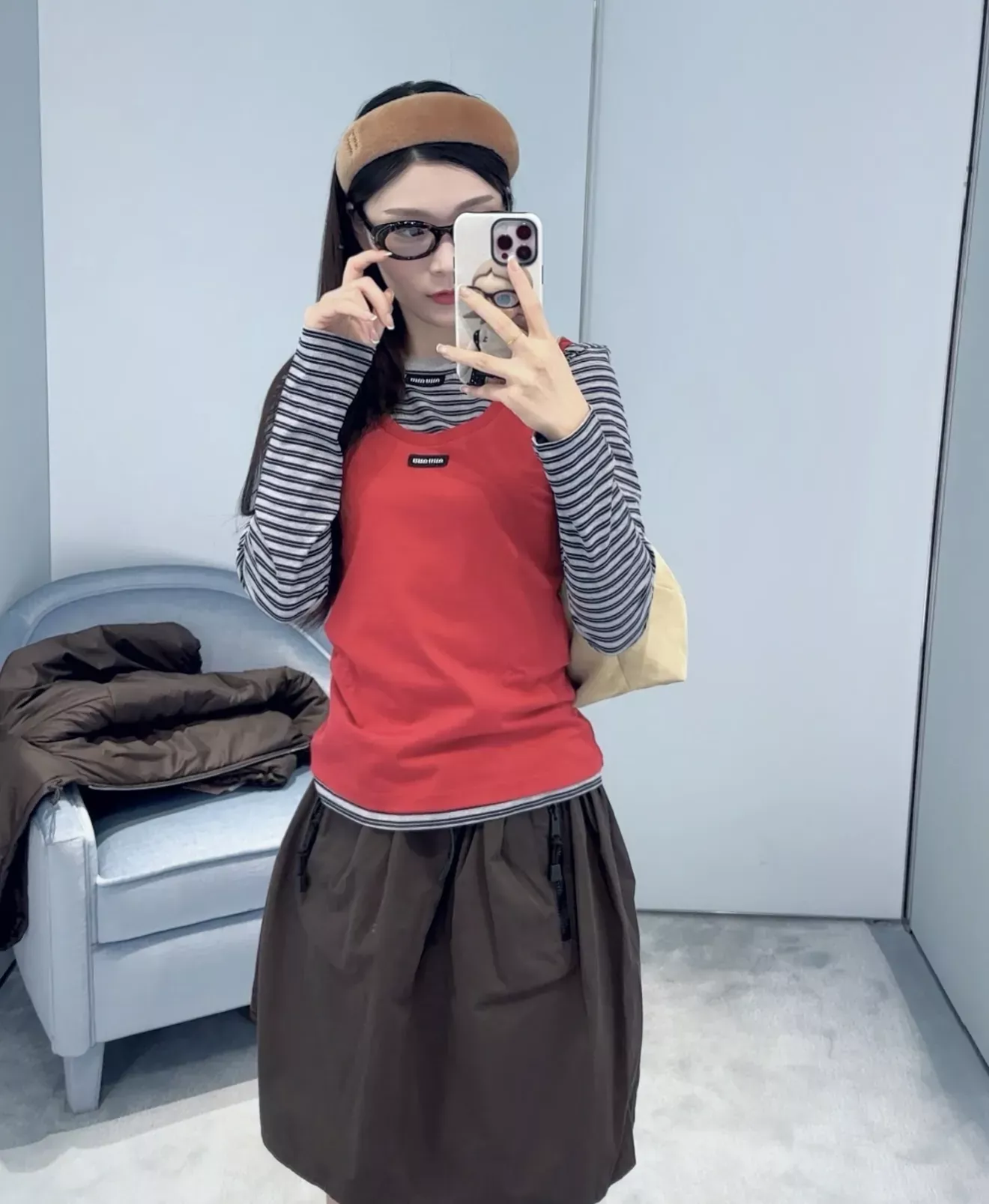미우미우 스트라이프 레이어드 여성용 긴소매 티셔츠 상세 이미지 16