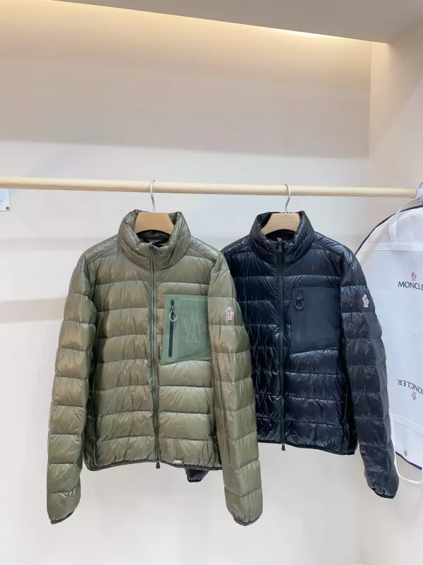 몽클레어 접이식 나일론 쇼트 패딩