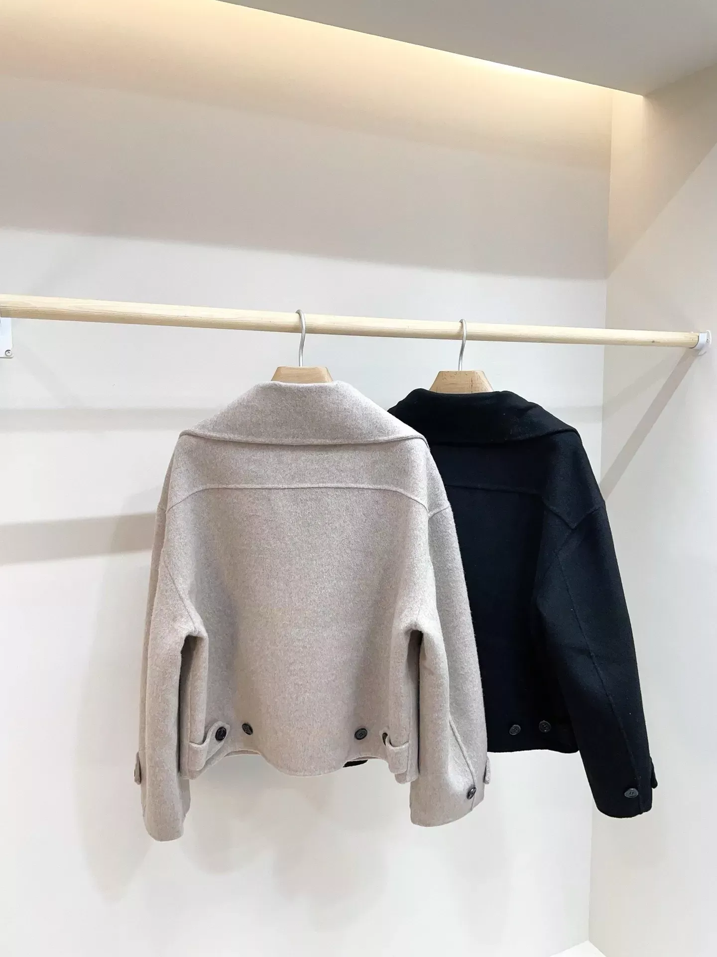 아크네스튜디오 울 혼방 더블페이스 여성용 쇼트 코트 상세 이미지 4