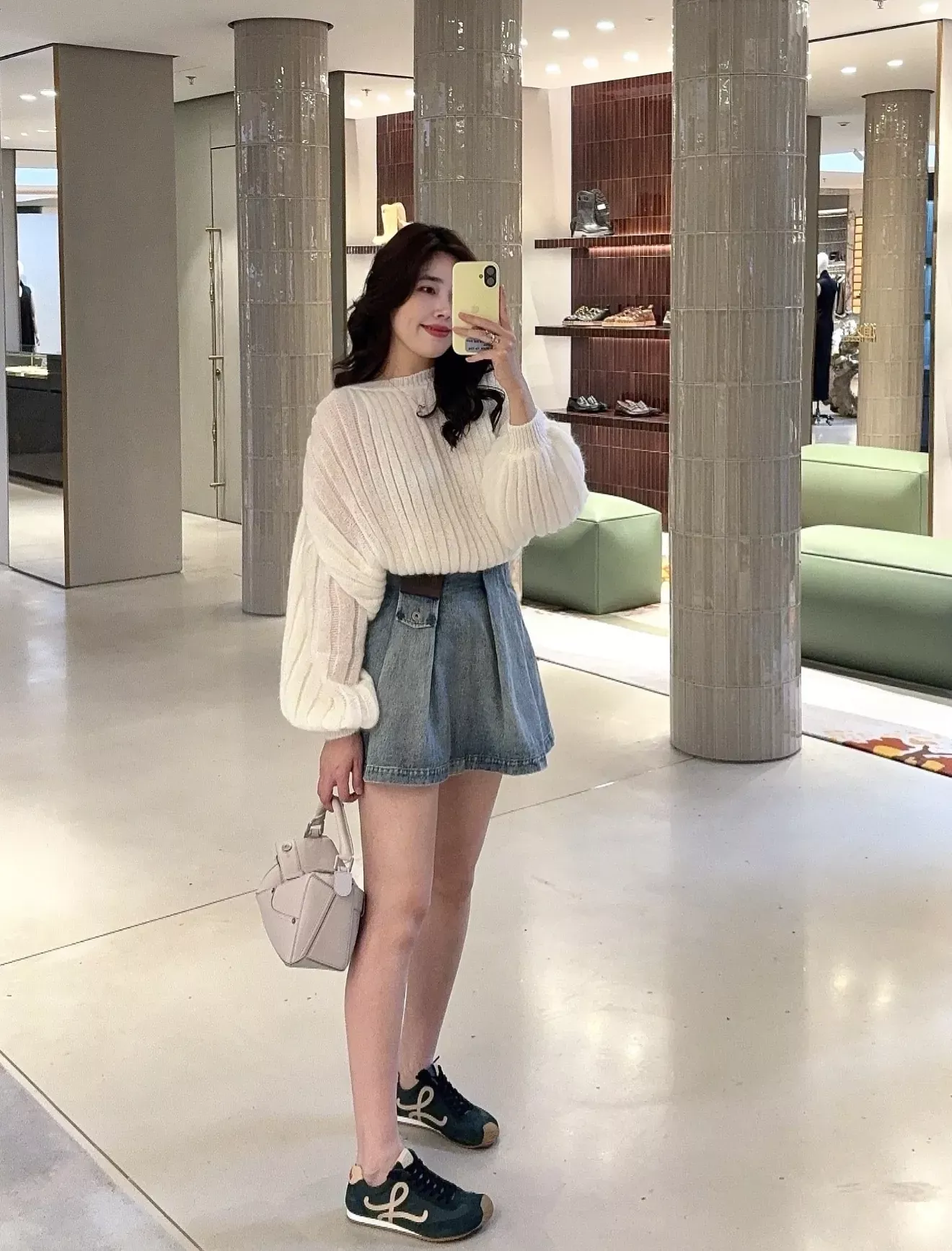 로에베 모헤어 혼방 세로 골지 여성용 긴소매 니트 상세 이미지 31