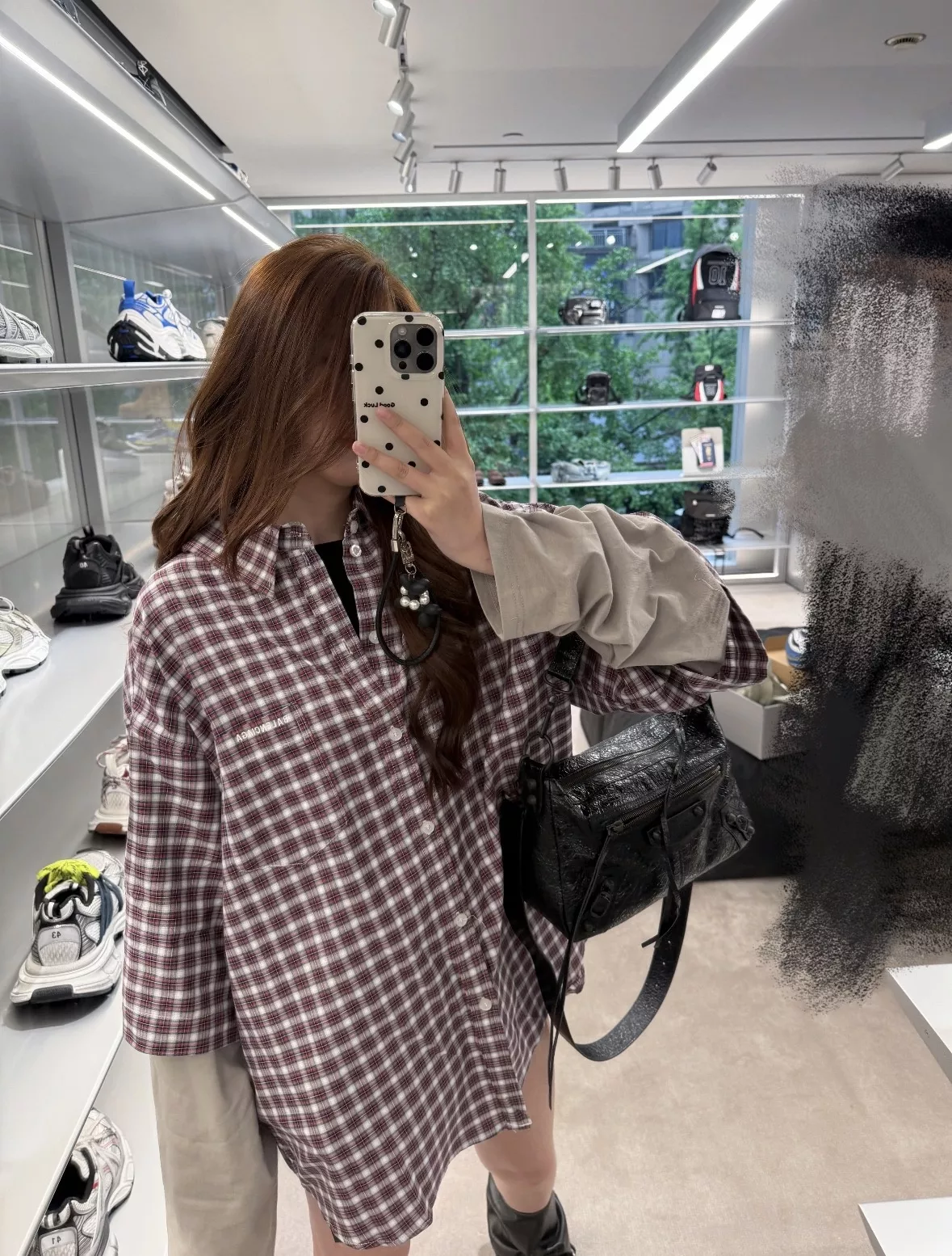 발렌시아가 체크 레이어드 남녀공용 긴소매 셔츠 상세 이미지 20
