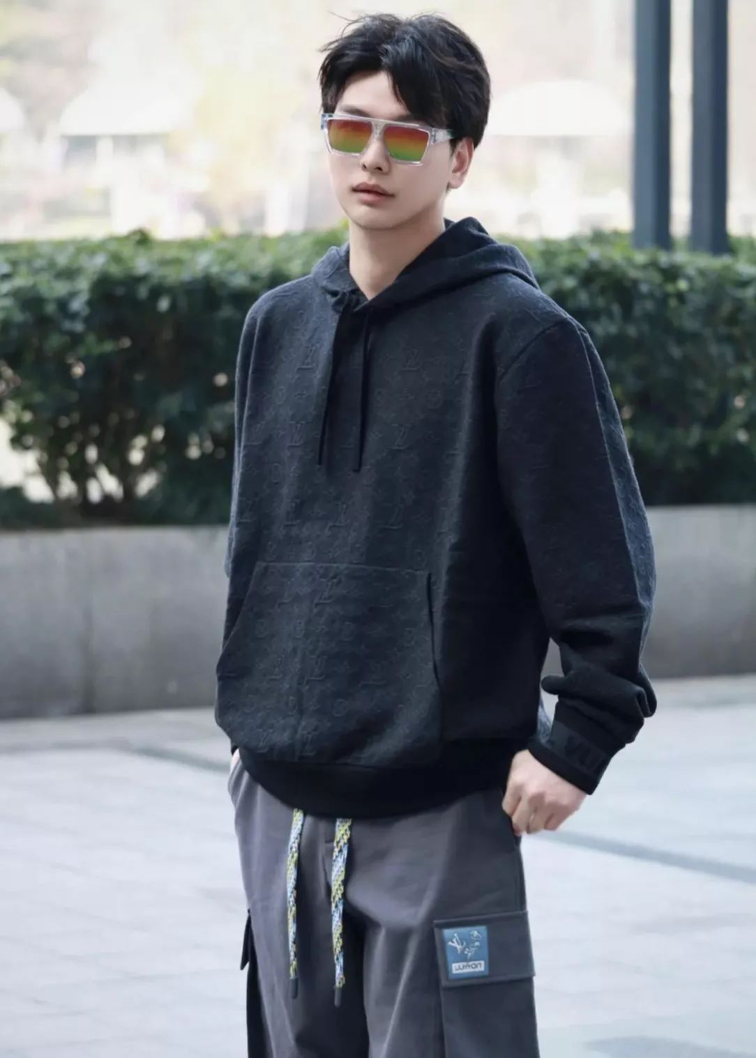 루이비통 모노그램 울 포켓 남녀공용 후드 티셔츠 상세 이미지 27
