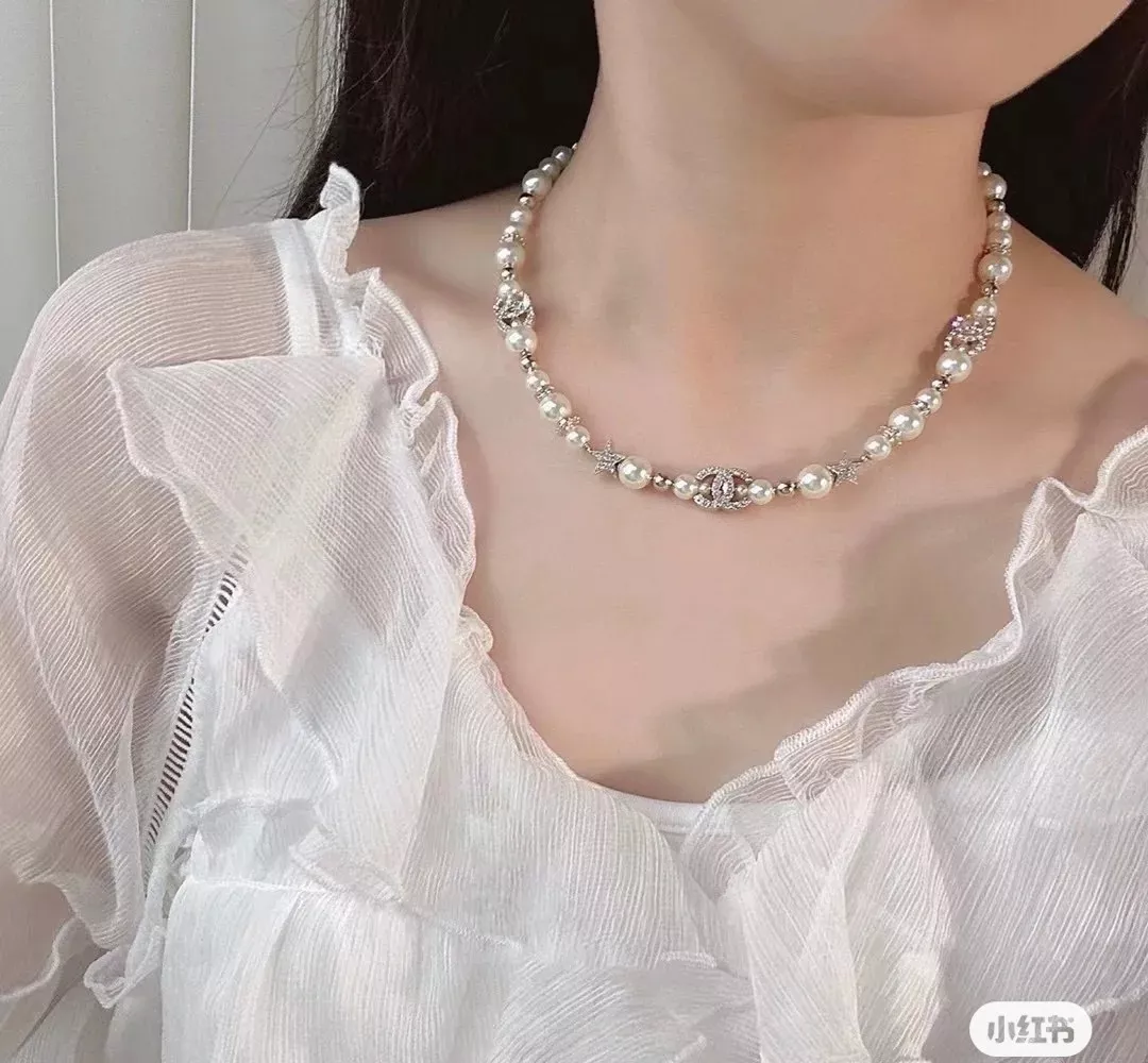 샤넬 진주 장식 디자인 목걸이 상세 이미지 3