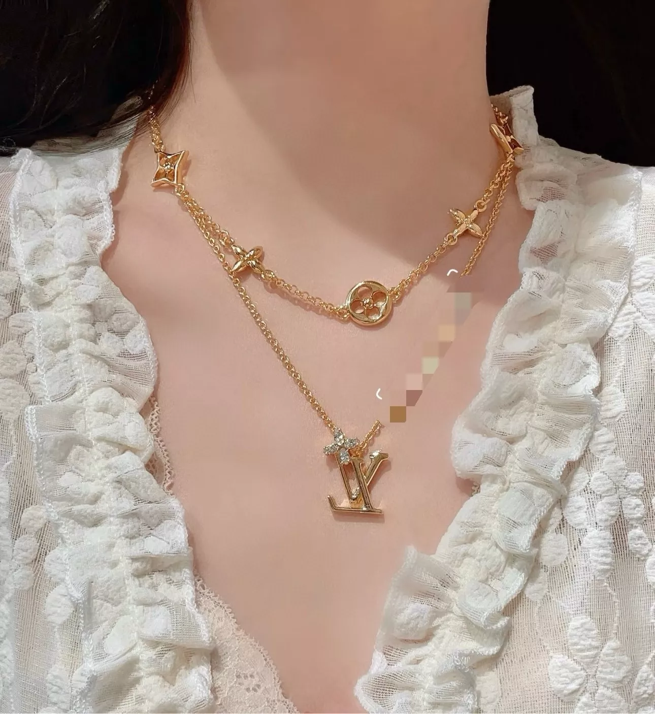루이비통 LV 레터 장식 폴리싱 목걸이 상세 이미지 9