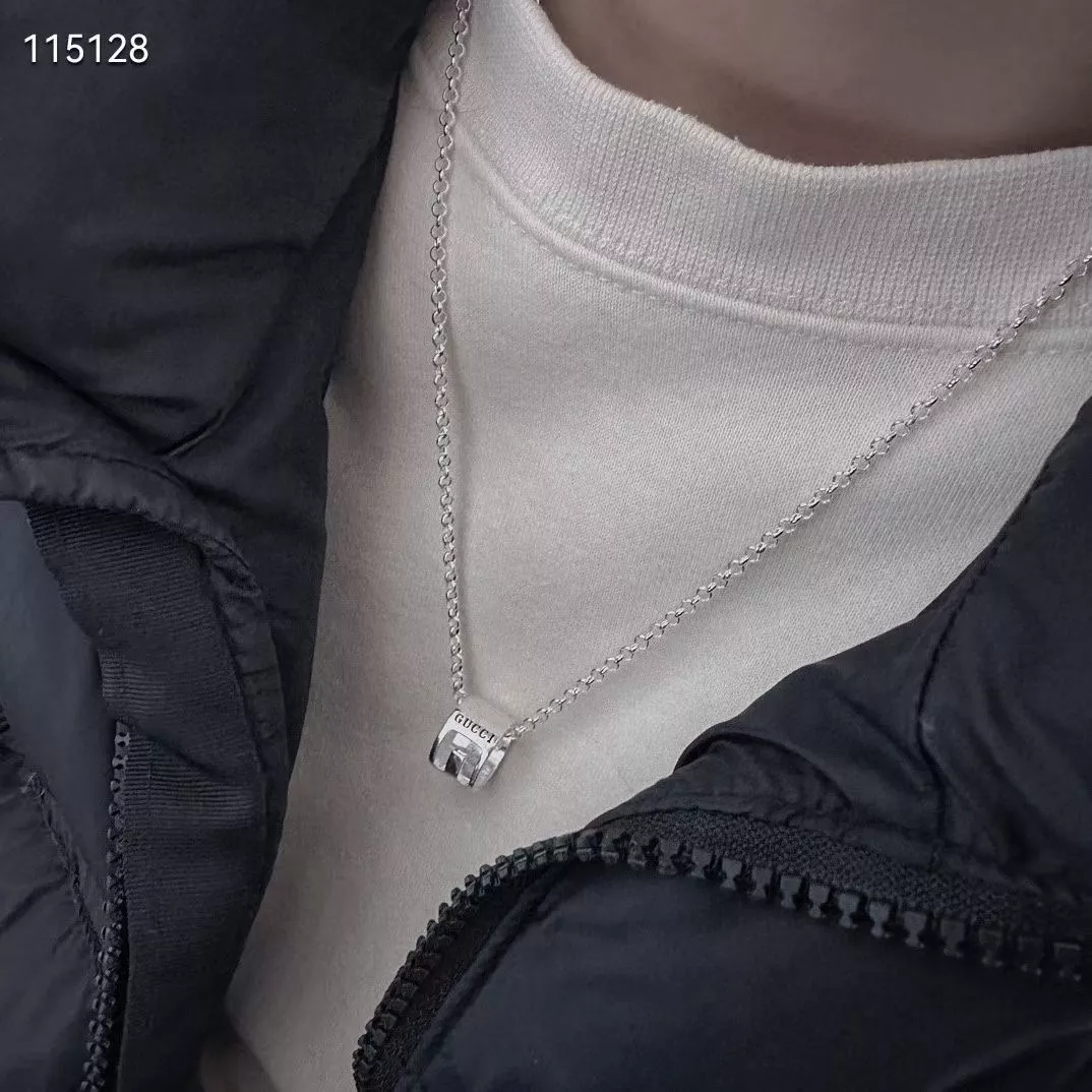 구찌 클래식 오픈워크 원통 펜던트 목걸이 상세 이미지 7