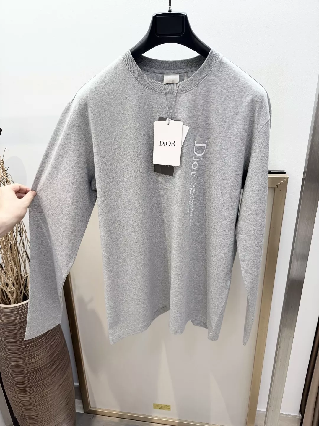 디올 그레이 코튼 자수 남녀공용 긴소매 티셔츠 상세 이미지 2