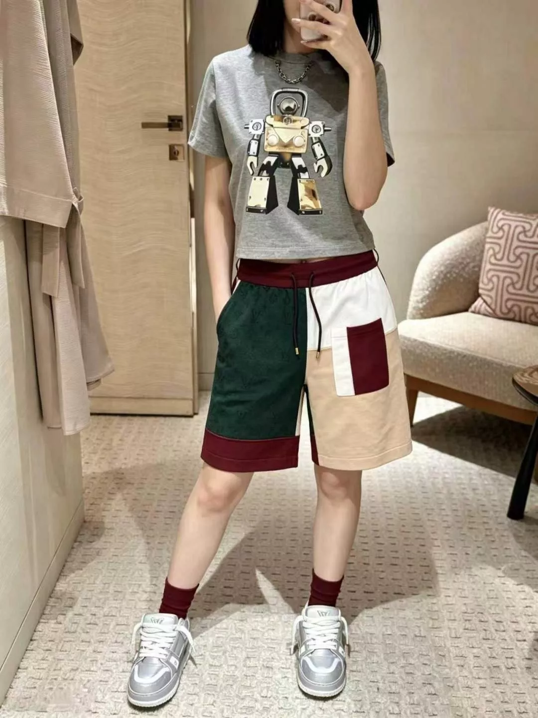 루이비통 자카드 포켓 배색 니트 남녀공용 하프 팬츠 상세 이미지 10
