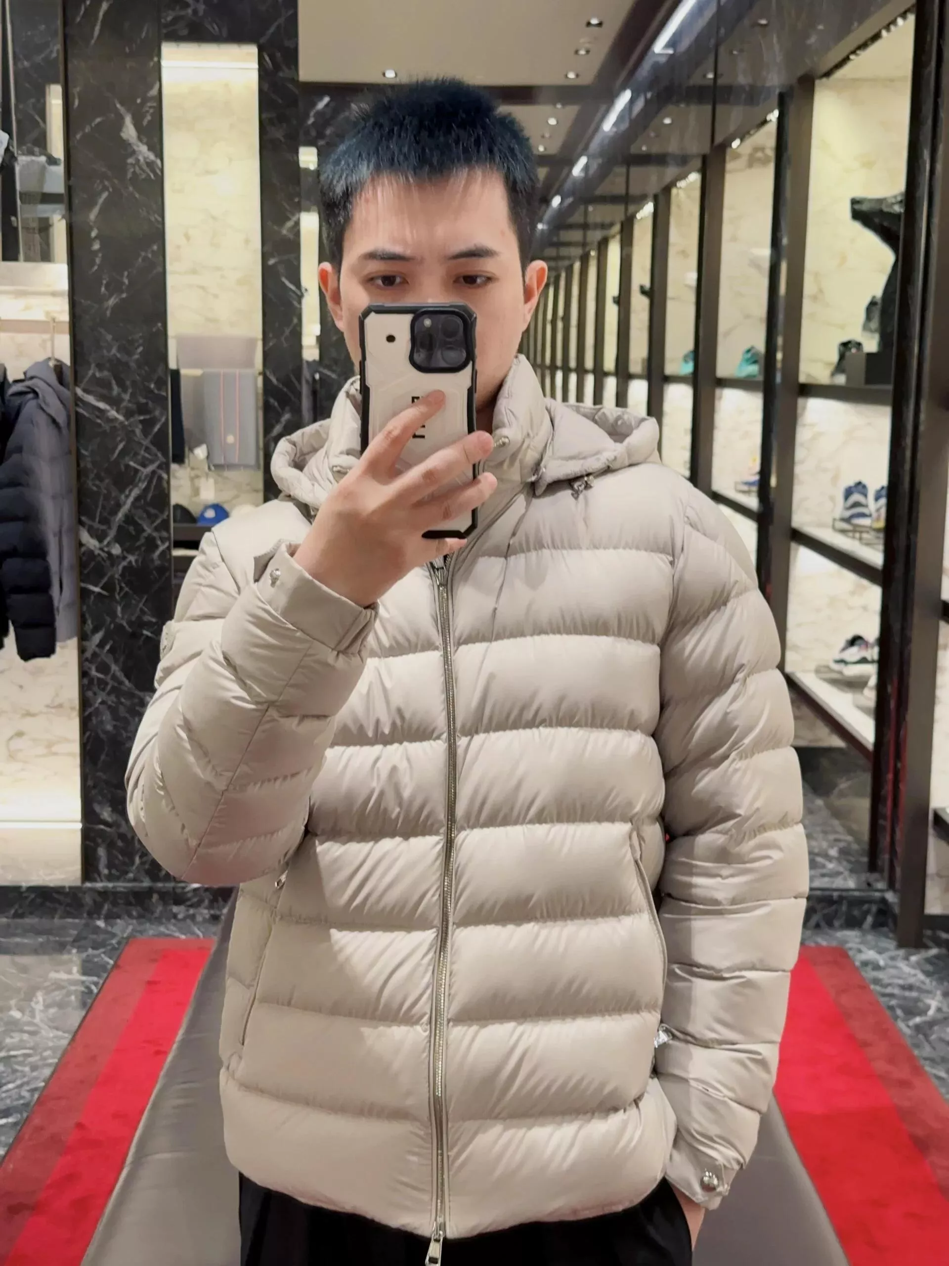 몽클레어 후드 쇼트 패딩 남녀공용 쇼트 패딩 상세 이미지 53