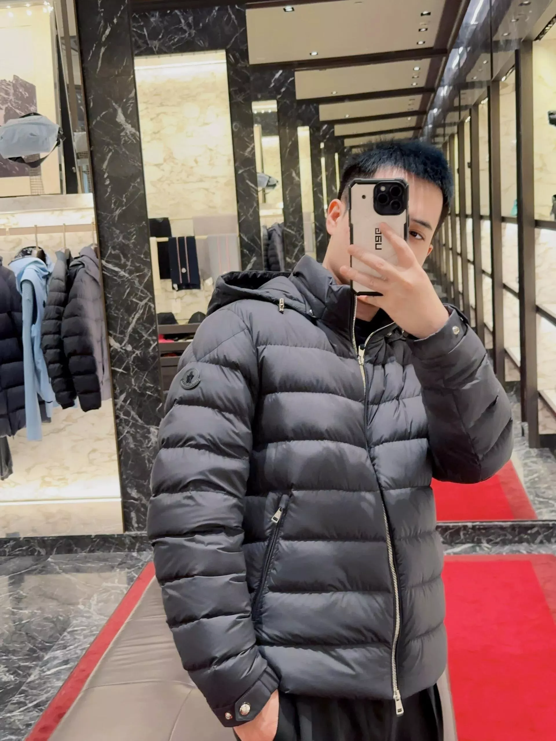 몽클레어 후드 쇼트 패딩 남녀공용 쇼트 패딩 상세 이미지 56