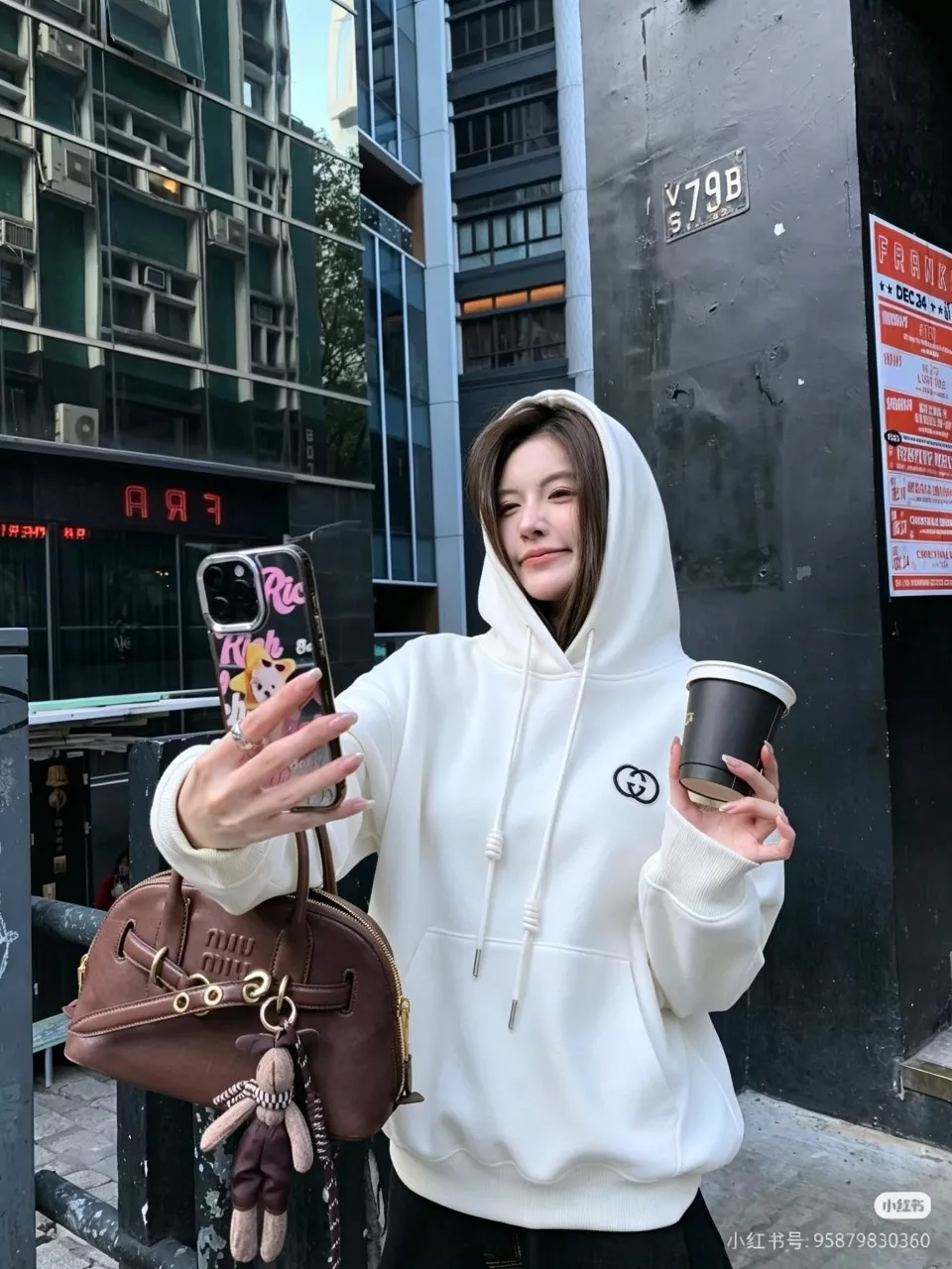 구찌 입체 자수 루즈핏 남녀공용 후드 티셔츠 상세 이미지 15