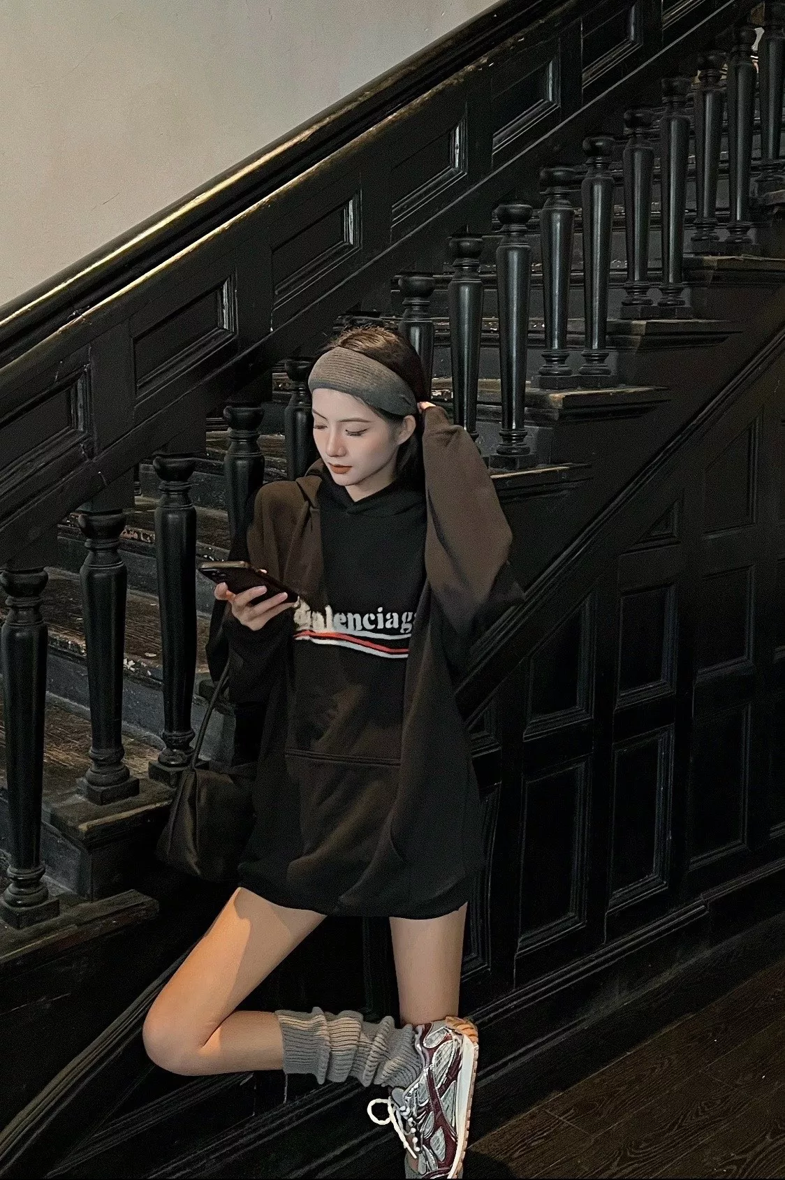 발렌시아가 퍼지 콜라 프린트 남녀공용 후드 티셔츠 상세 이미지 12