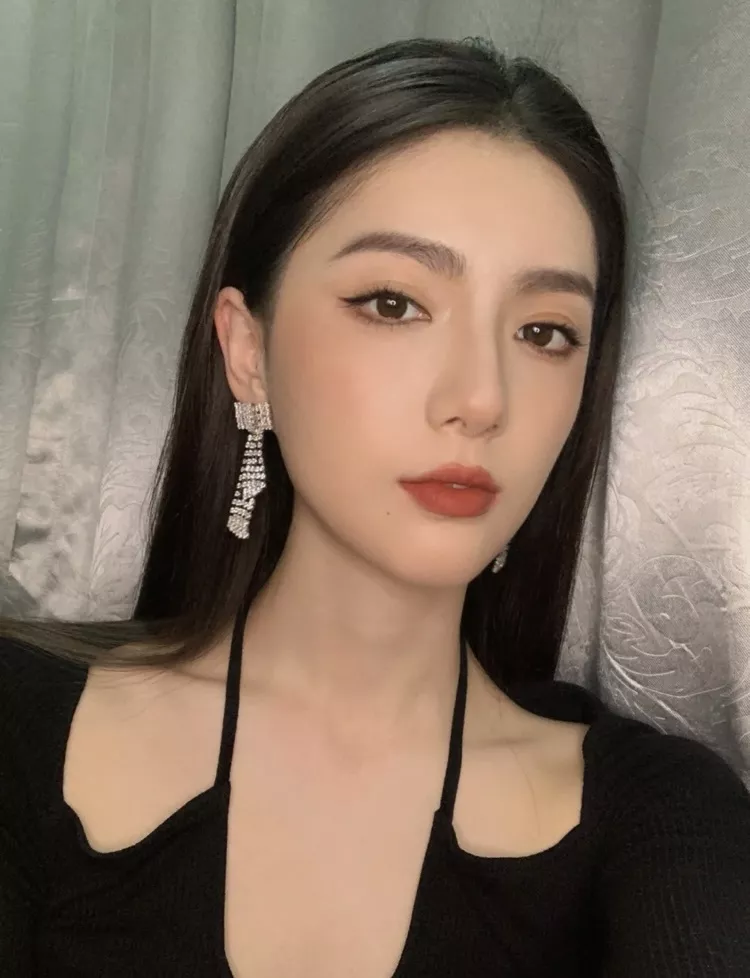 셀린느 풀 큐빅 리본 태슬 귀걸이 상세 이미지 12