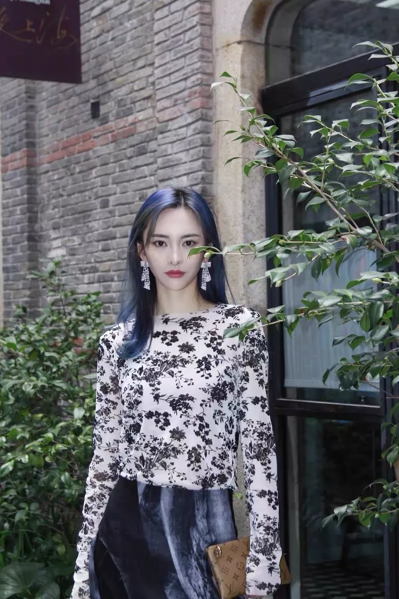 셀린느 풀 큐빅 리본 태슬 귀걸이 상세 이미지 37