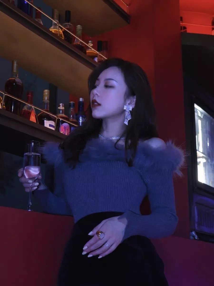 셀린느 풀 큐빅 리본 태슬 귀걸이 상세 이미지 50
