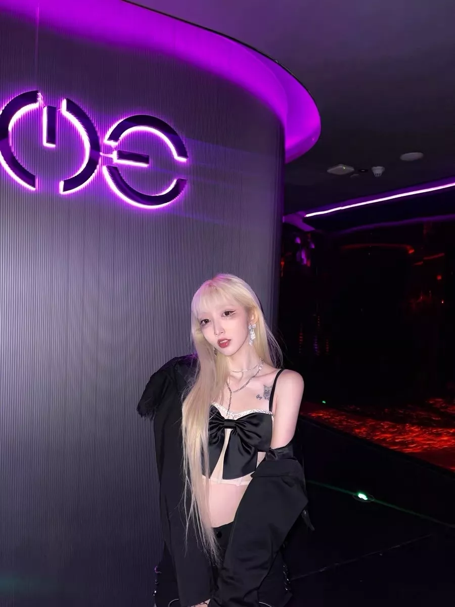 셀린느 풀 큐빅 리본 태슬 귀걸이 상세 이미지 61