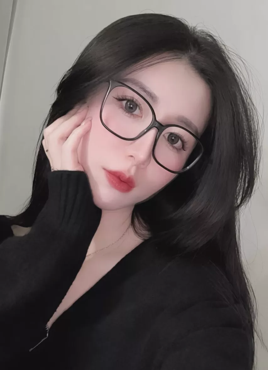 디올 블랙 보드 소재 스퀘어 프레임 상세 이미지 33