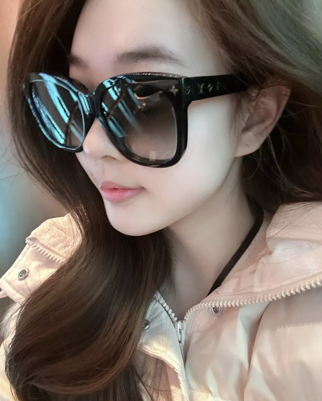 루이비통 모노그램 아세테이트 캣아이 프레임 상세 이미지 32
