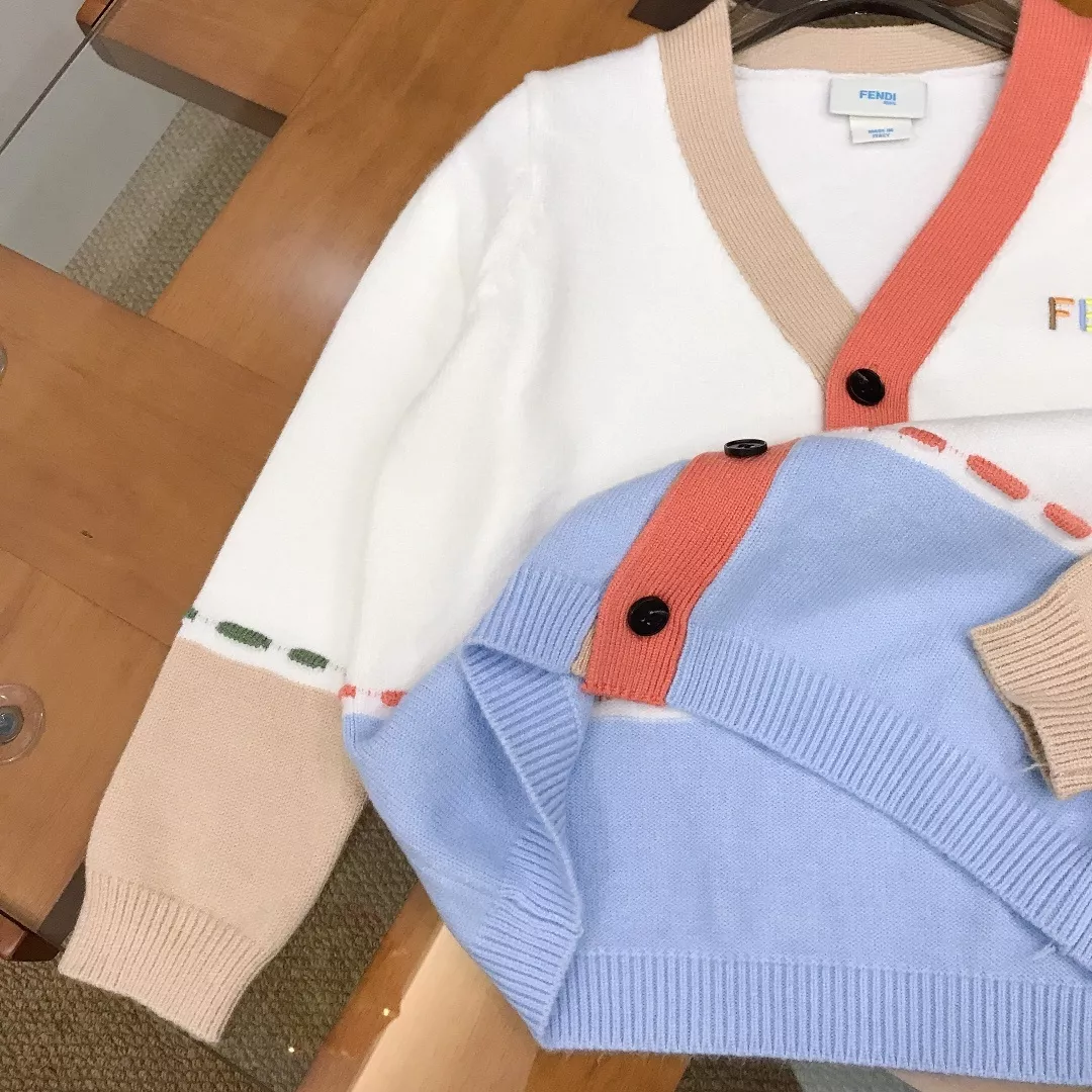 펜디 배색 자수 로고 아동용 긴소매 가디건 상세 이미지 8