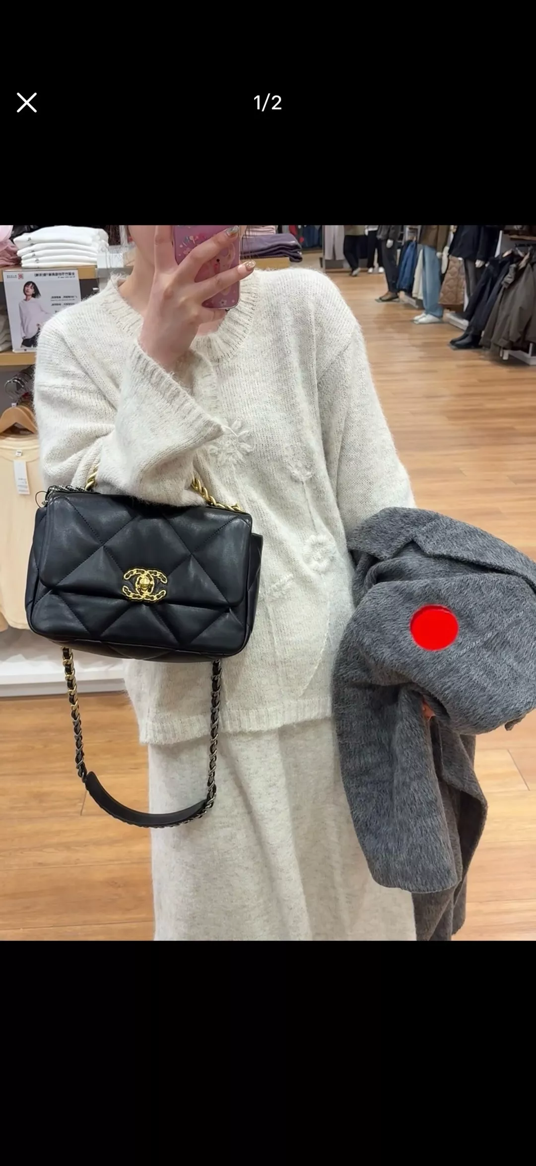 샤넬 퀼팅 원판 가죽 체인 숄더백 상세 이미지 23