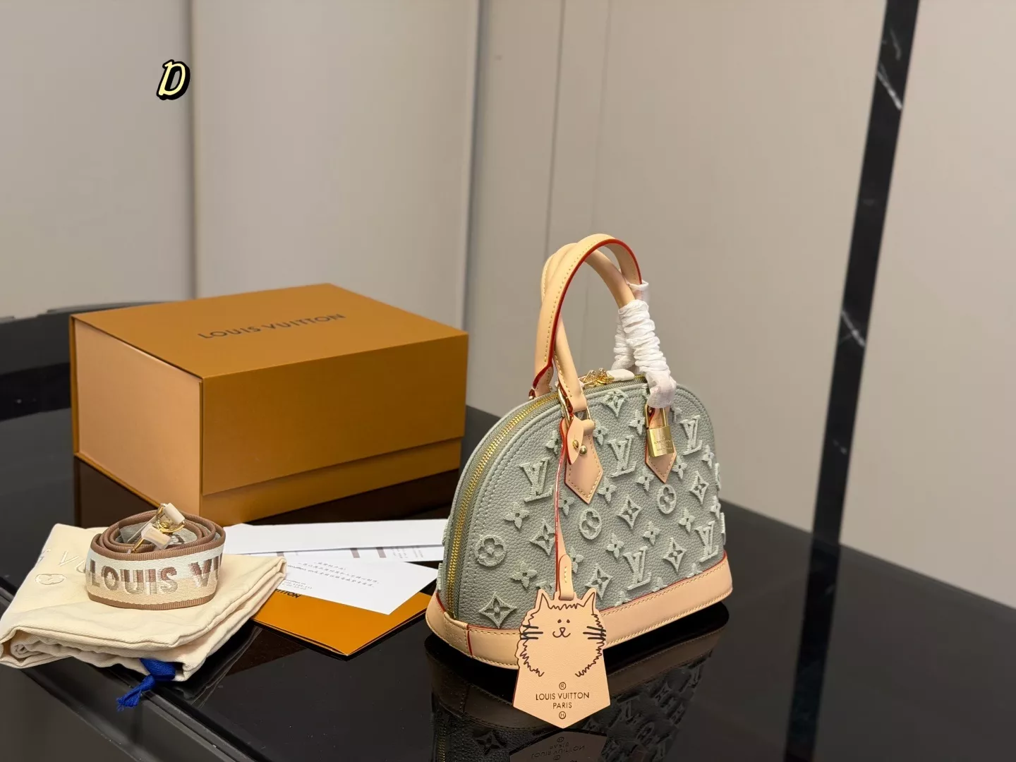 루이비통 알마 쉘 클래식 토트백 상세 이미지 12
