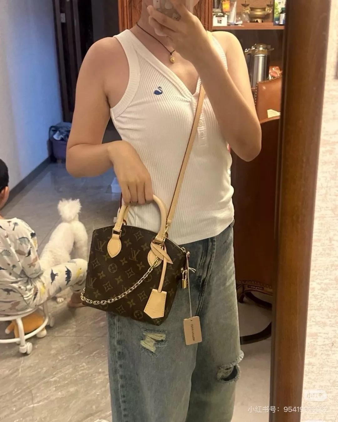 루이비통 모노그램 접이식 토트백 상세 이미지 11