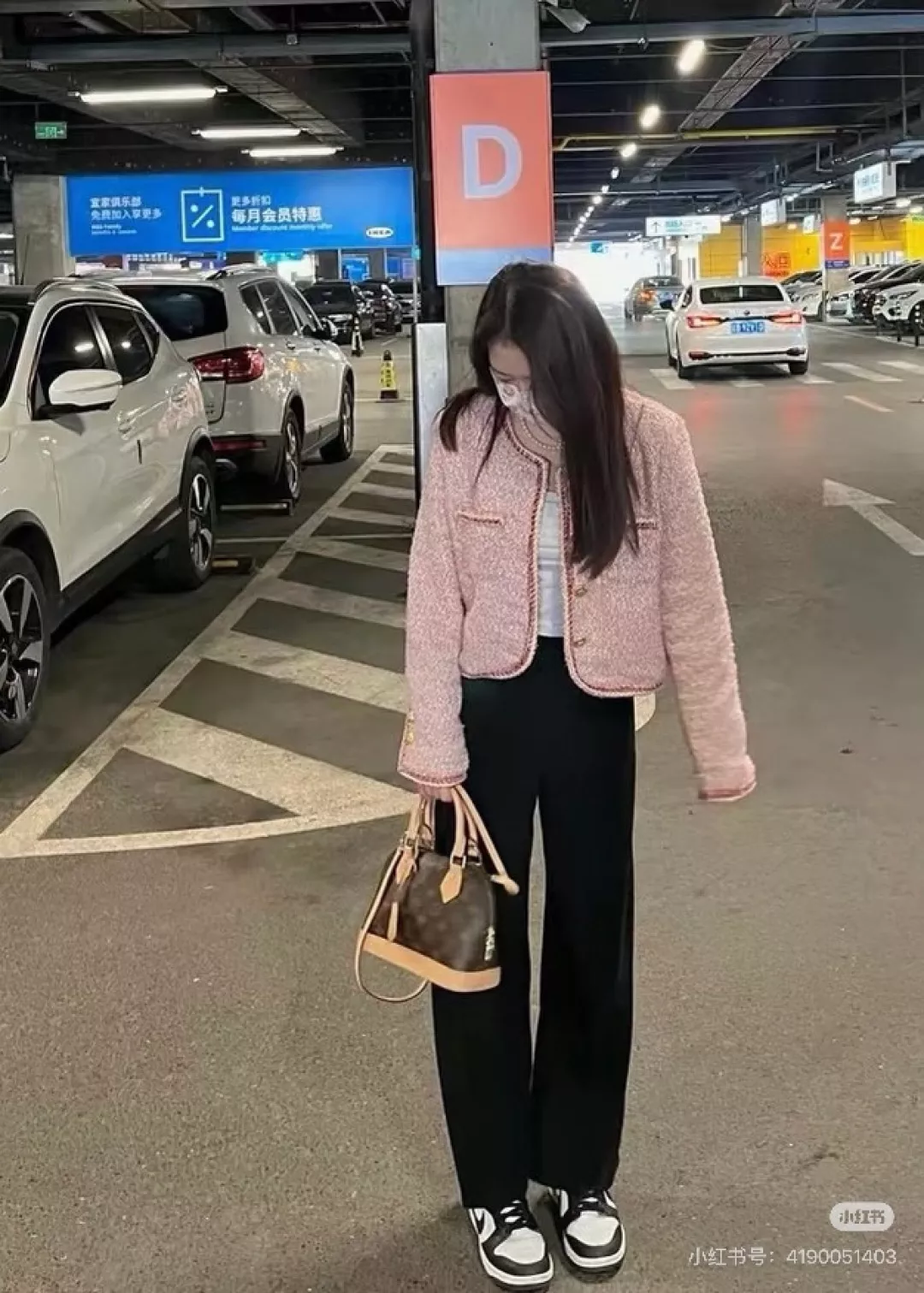 루이비통 모노그램 알마 쉘 토트백 상세 이미지 48