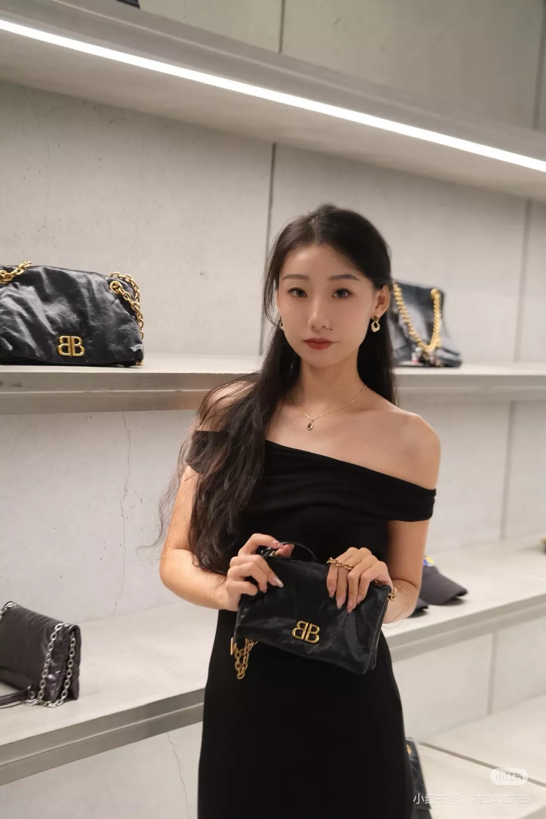 발렌시아가 모나코 가죽 카드 파우치 숄더백 상세 이미지 21