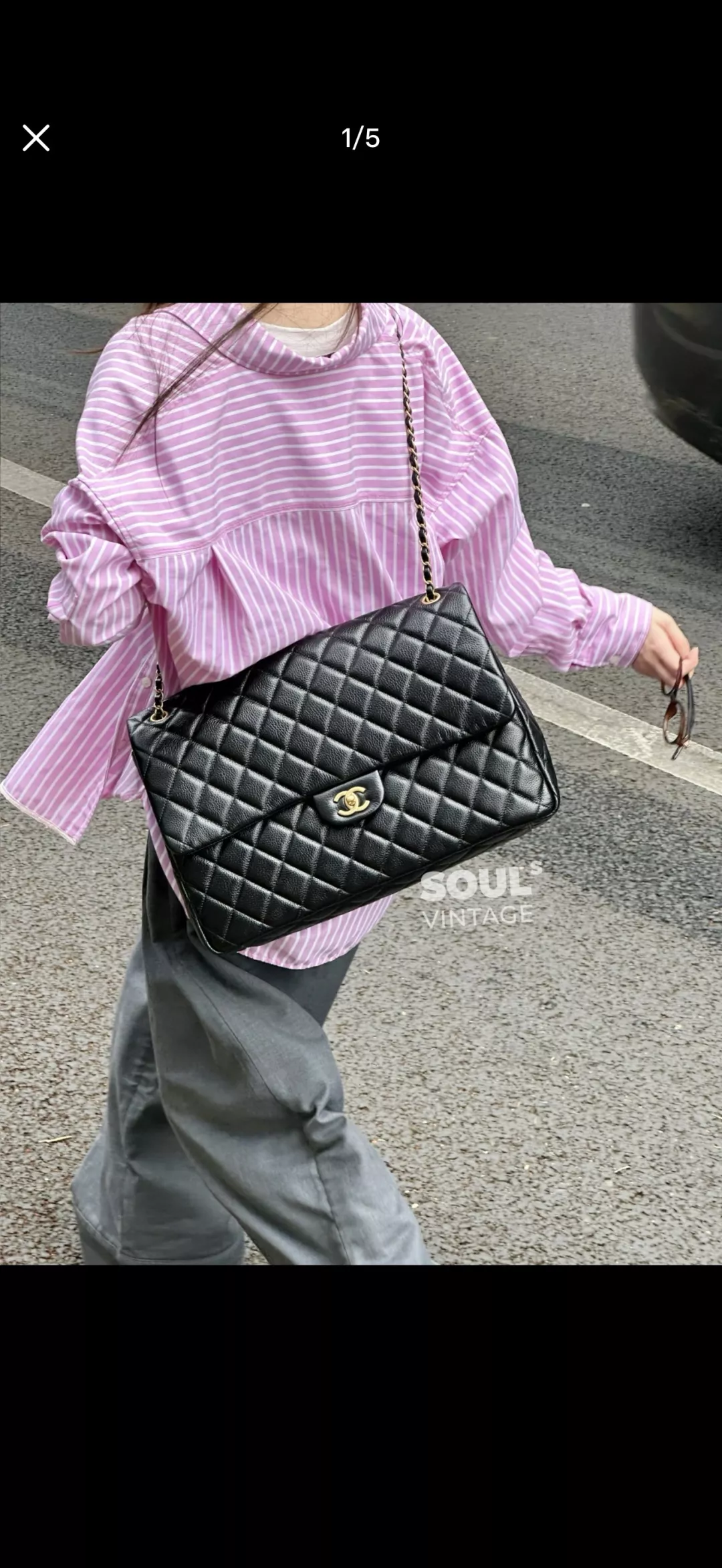 샤넬 퀼팅 맥시 체인 숄더백 블랙 상세 이미지 10
