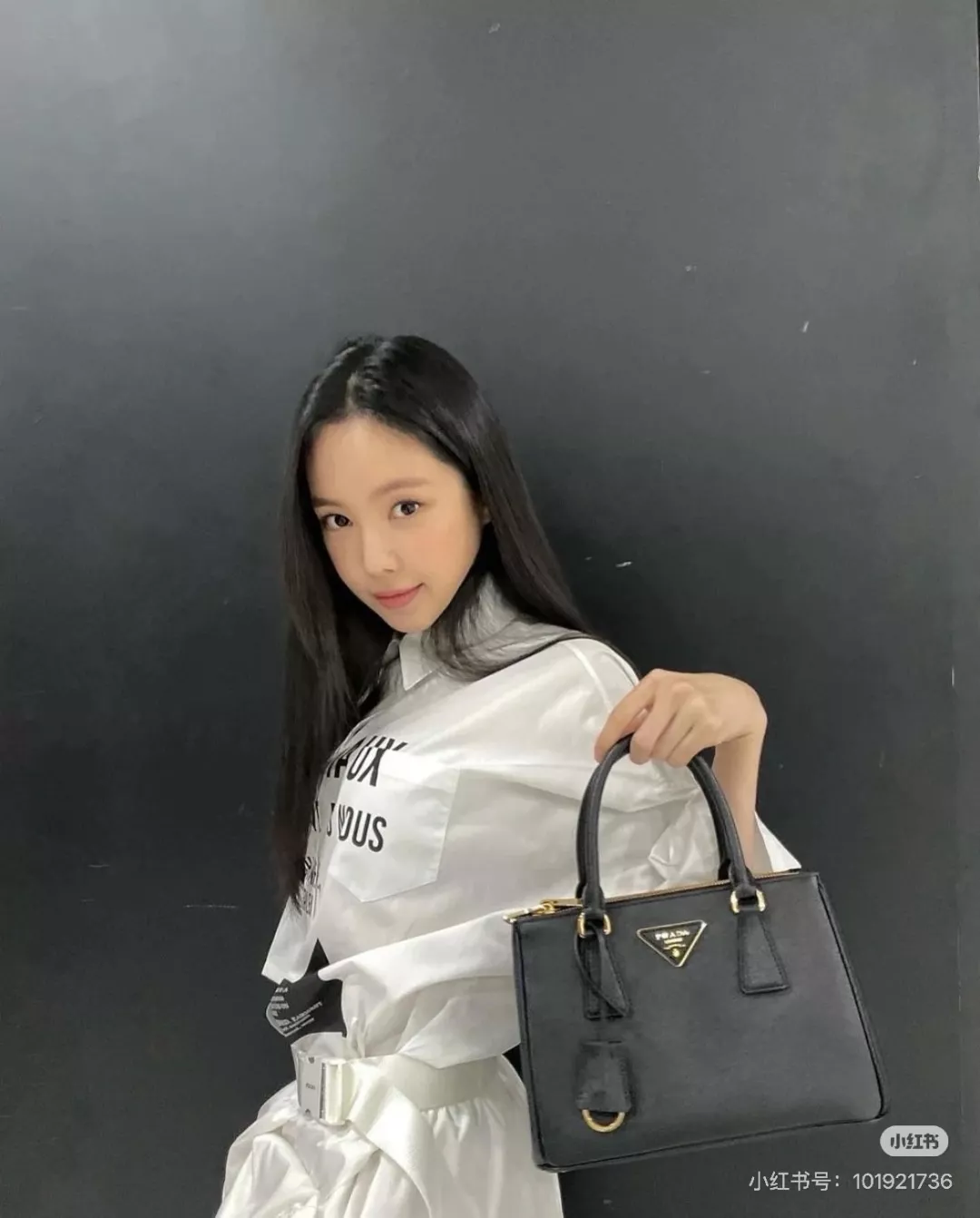 프라다 사피아노 스타일 미니 토트백 상세 이미지 29