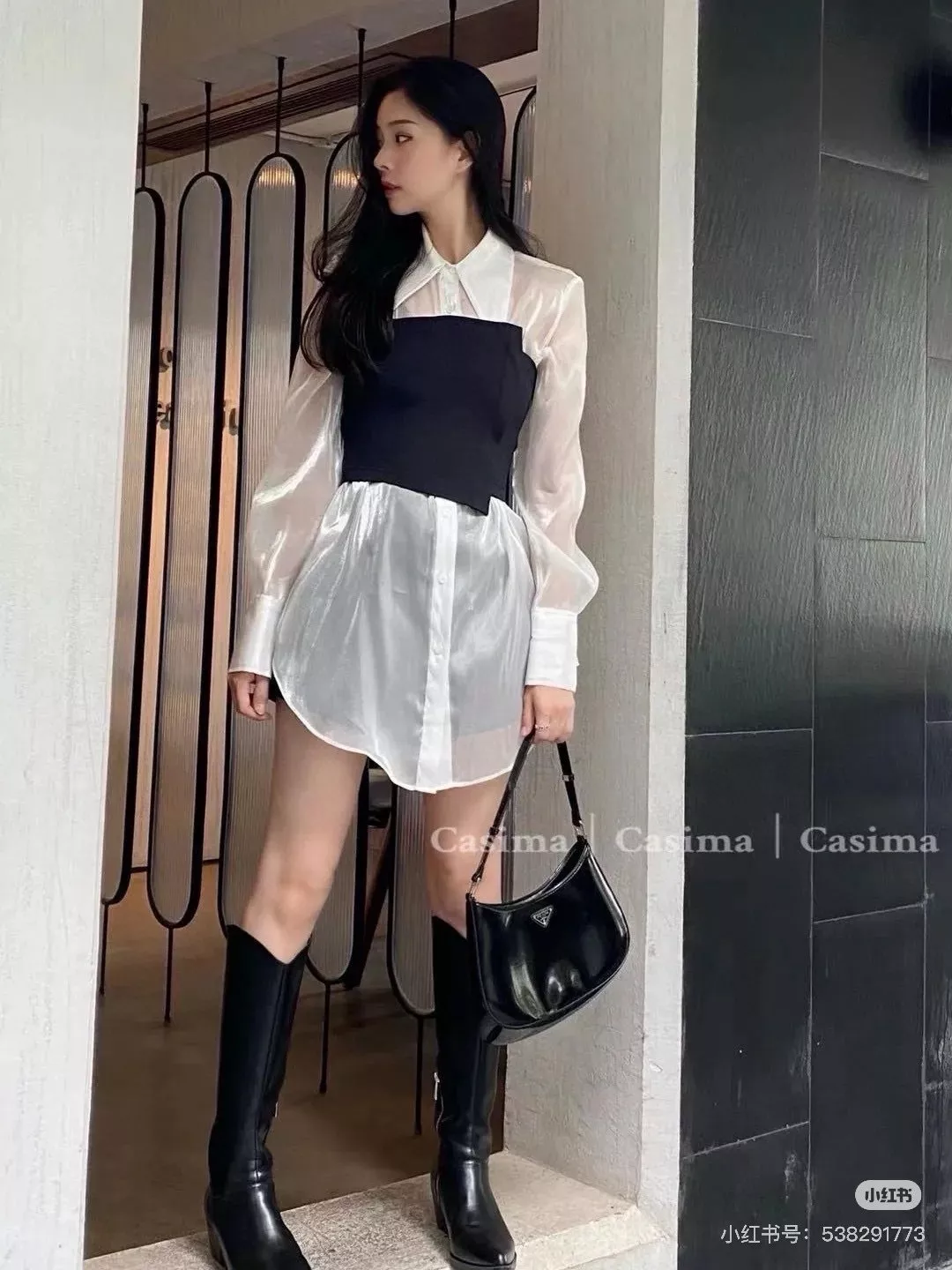 프라다 클레오 블랙 미니 호보백 상세 이미지 25