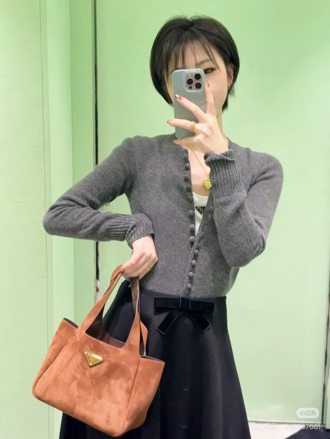 프라다 가죽 미니 바스켓 토트백 상세 이미지 20