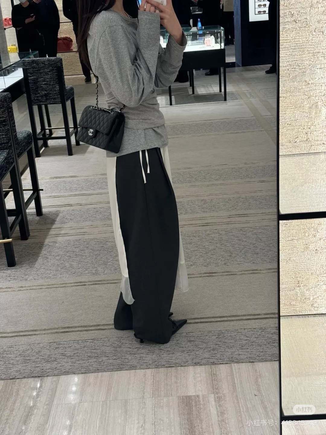 샤넬 퀼팅 양가죽 체인 숄더백 상세 이미지 38