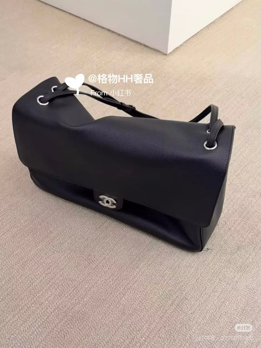 샤넬 맥시 공항 스타일 숄더백 상세 이미지 18