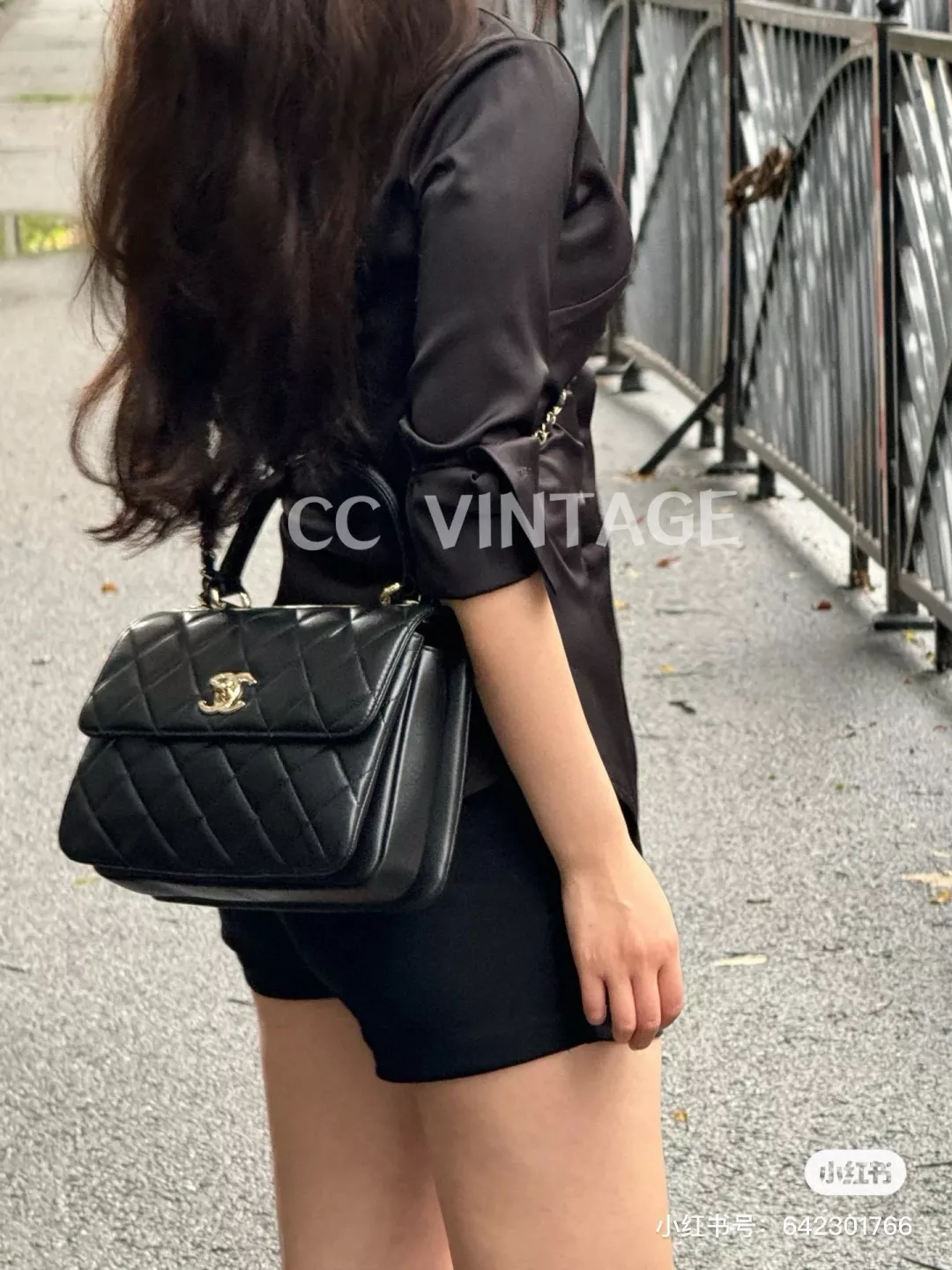 샤넬 트렌디 씨씨 플랩 숄더백 상세 이미지 22