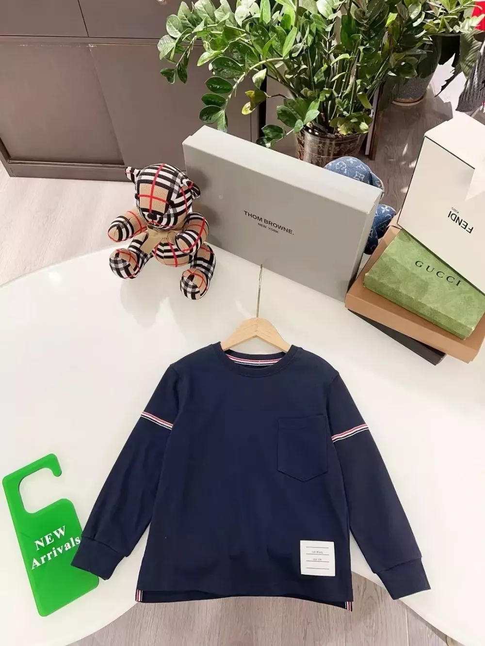 톰브라운 삼선 배색 긴소매 아동용 긴소매 티셔츠