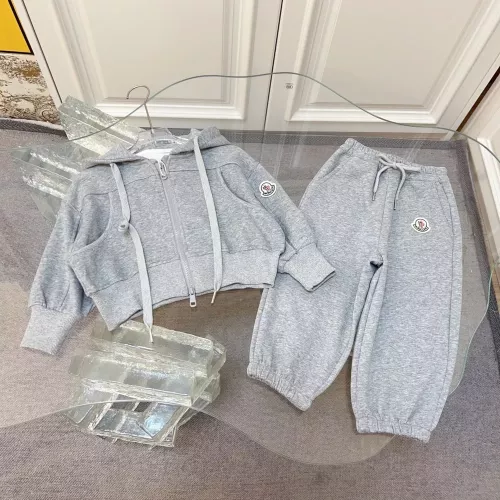 몽클레어 배지 장식 반집업 후드 상하의 세트