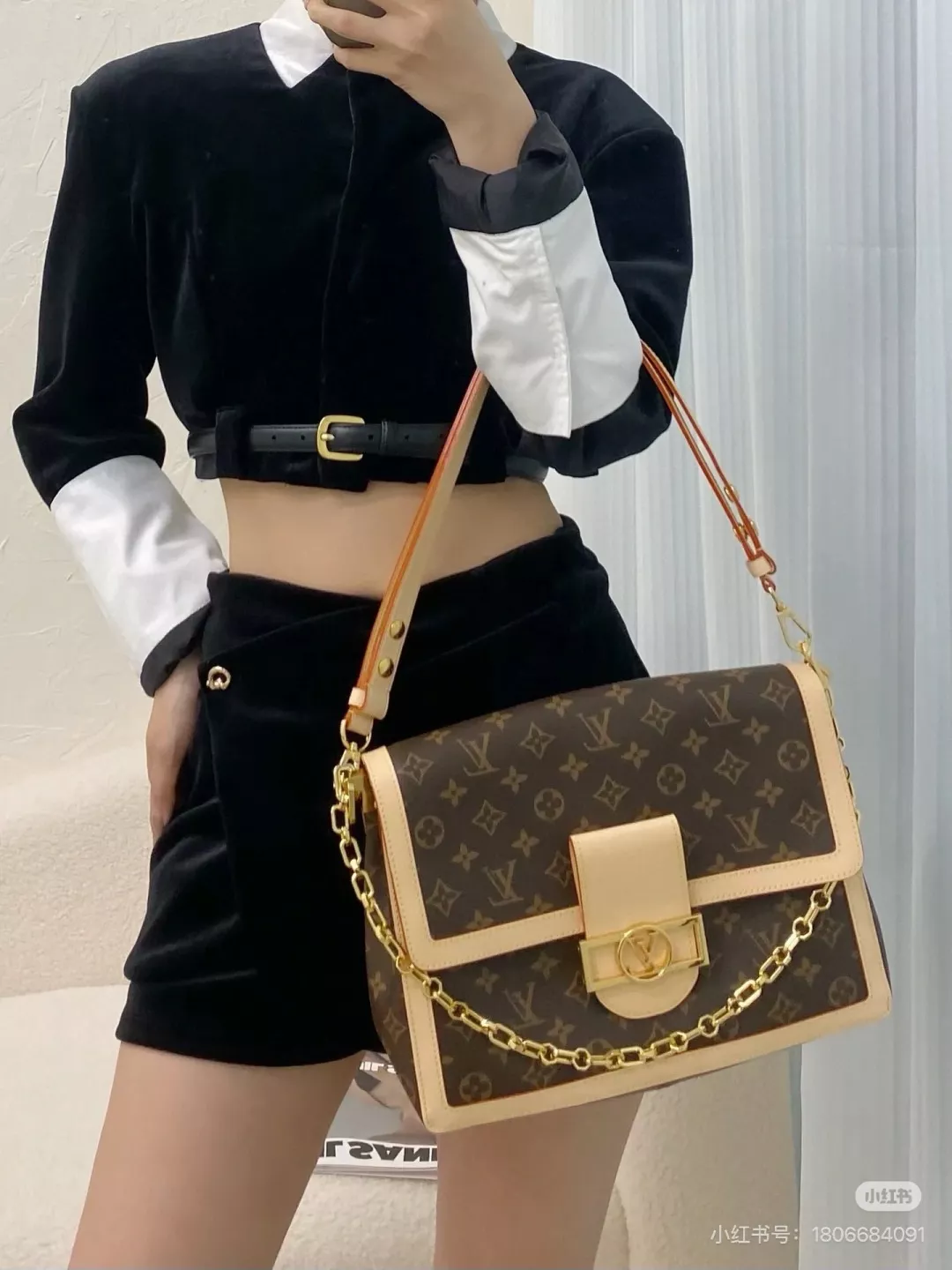 루이비통 모노그램 플랩 스트랩 메신저백 상세 이미지 11