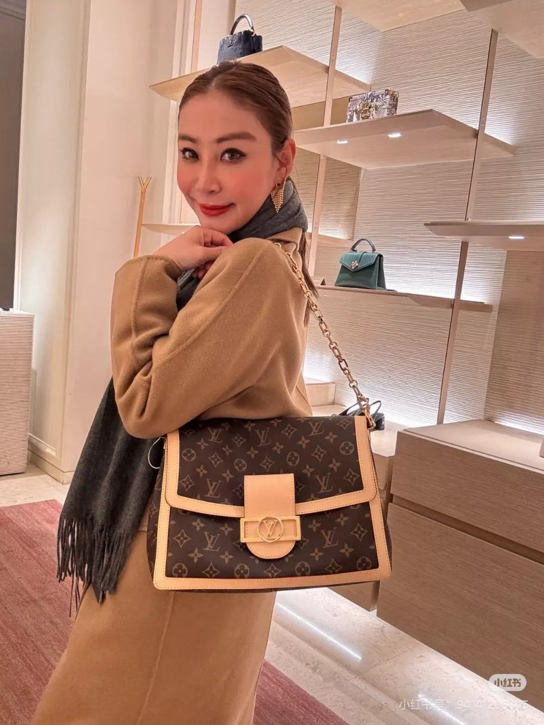 루이비통 모노그램 플랩 스트랩 메신저백 상세 이미지 13