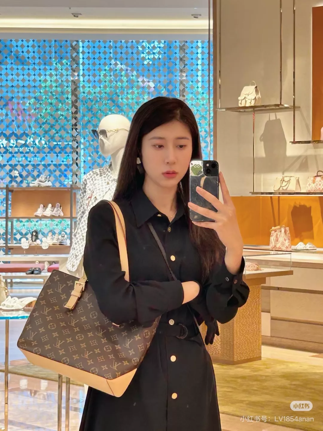 루이비통 피아노 메조 대용량 토트백 상세 이미지 12