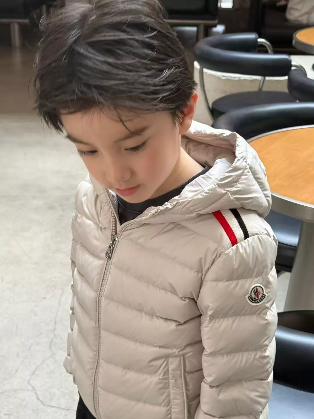몽클레어 구스다운 아동용 쇼트 패딩 상세 이미지 11