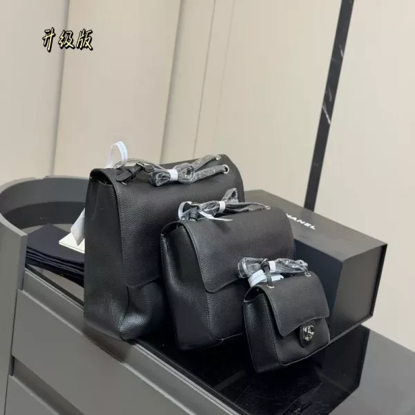 샤넬 체인 장식 스트랩 플랩 숄더백
