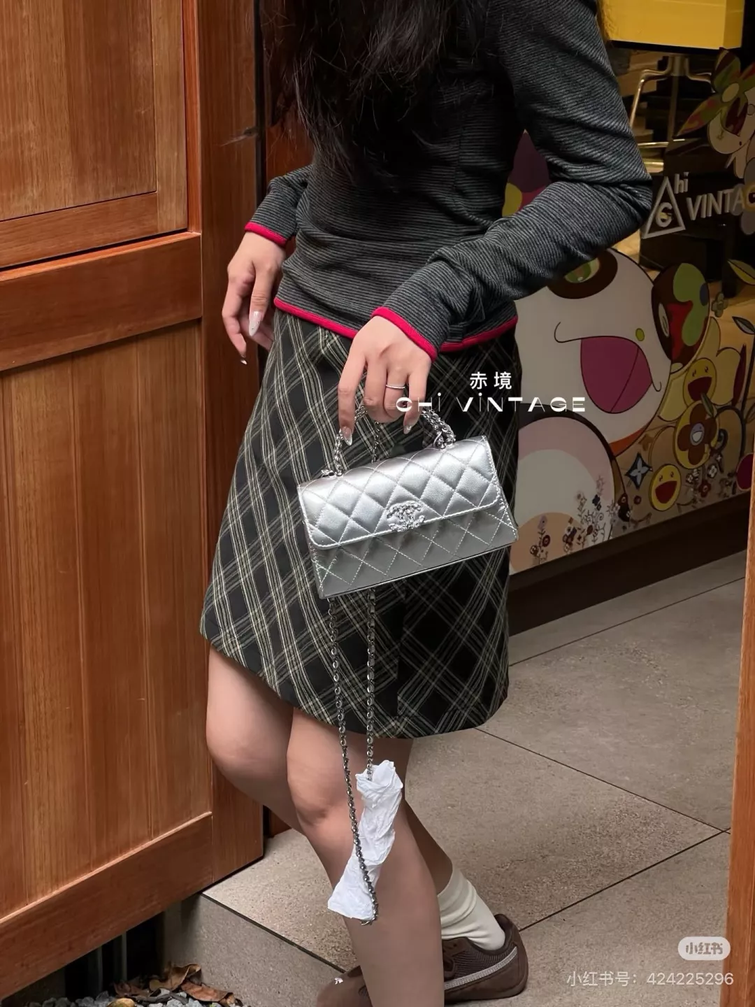 샤넬 퀼팅 소가죽 가로형 미니 토트백 상세 이미지 14