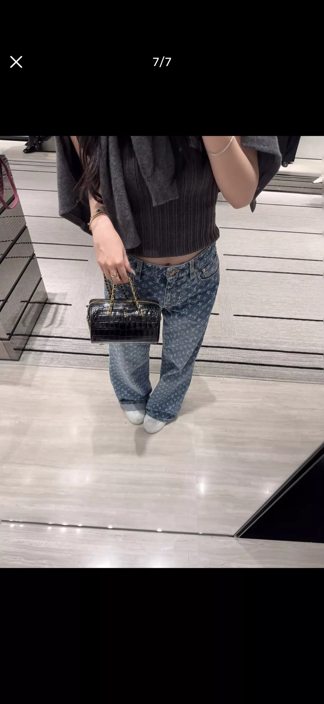샤넬 악어 무늬 볼링형 체인 장식 보스턴백 상세 이미지 10