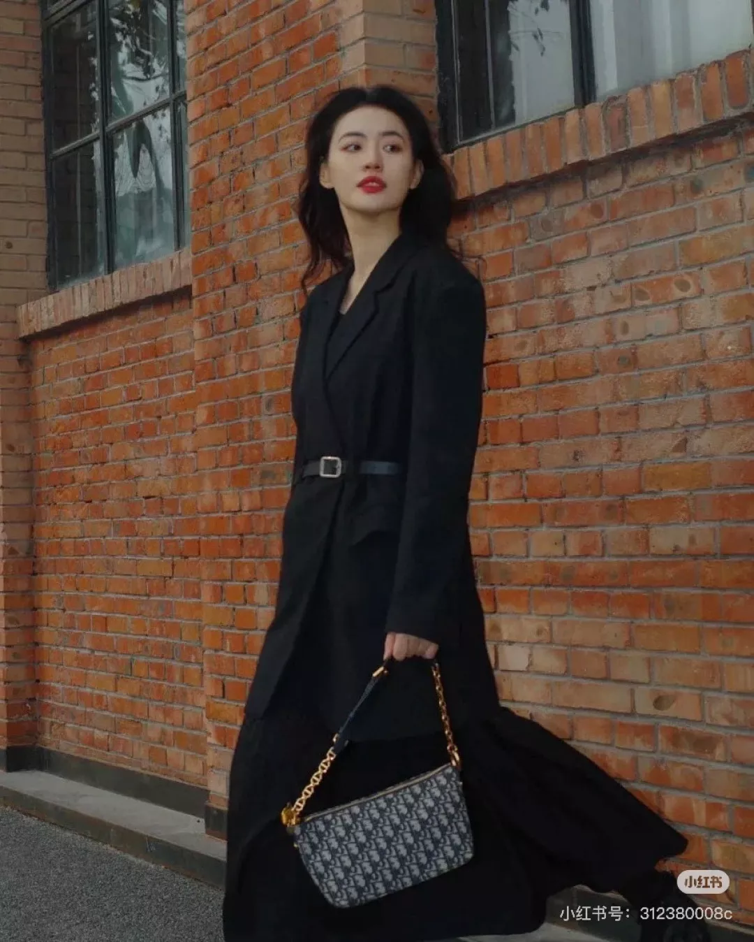 디올 모노그램 연장 스트랩 투웨이 숄더백 상세 이미지 11