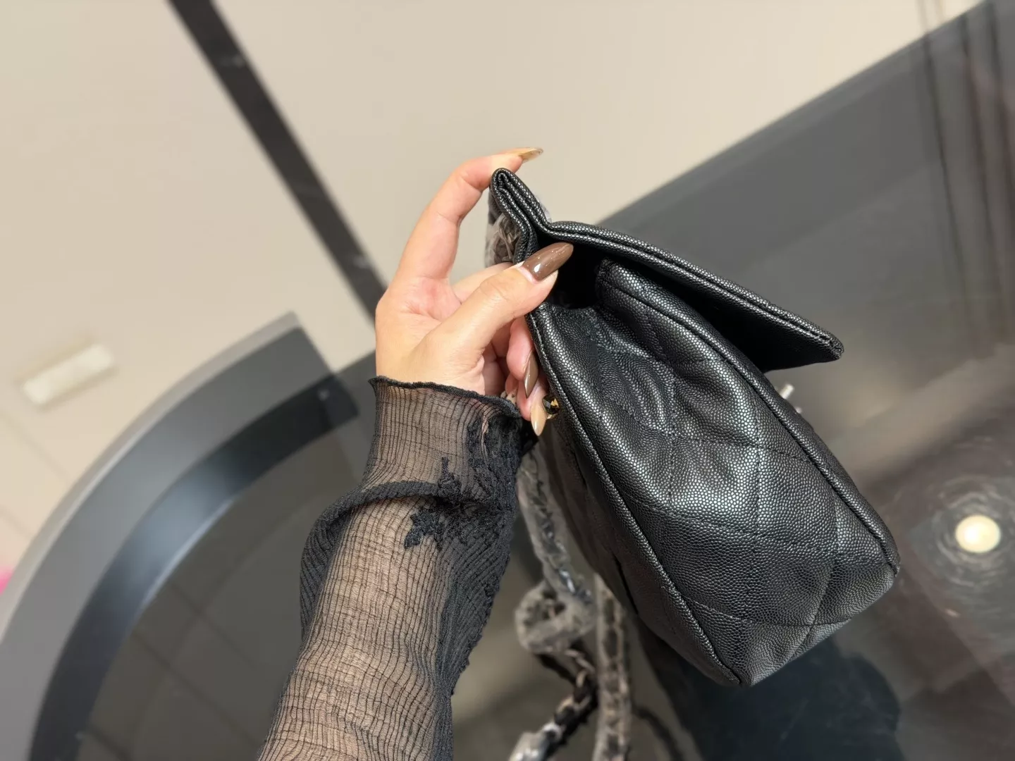 샤넬 외부 스티치 퀼팅 데님 숄더백 상세 이미지 6