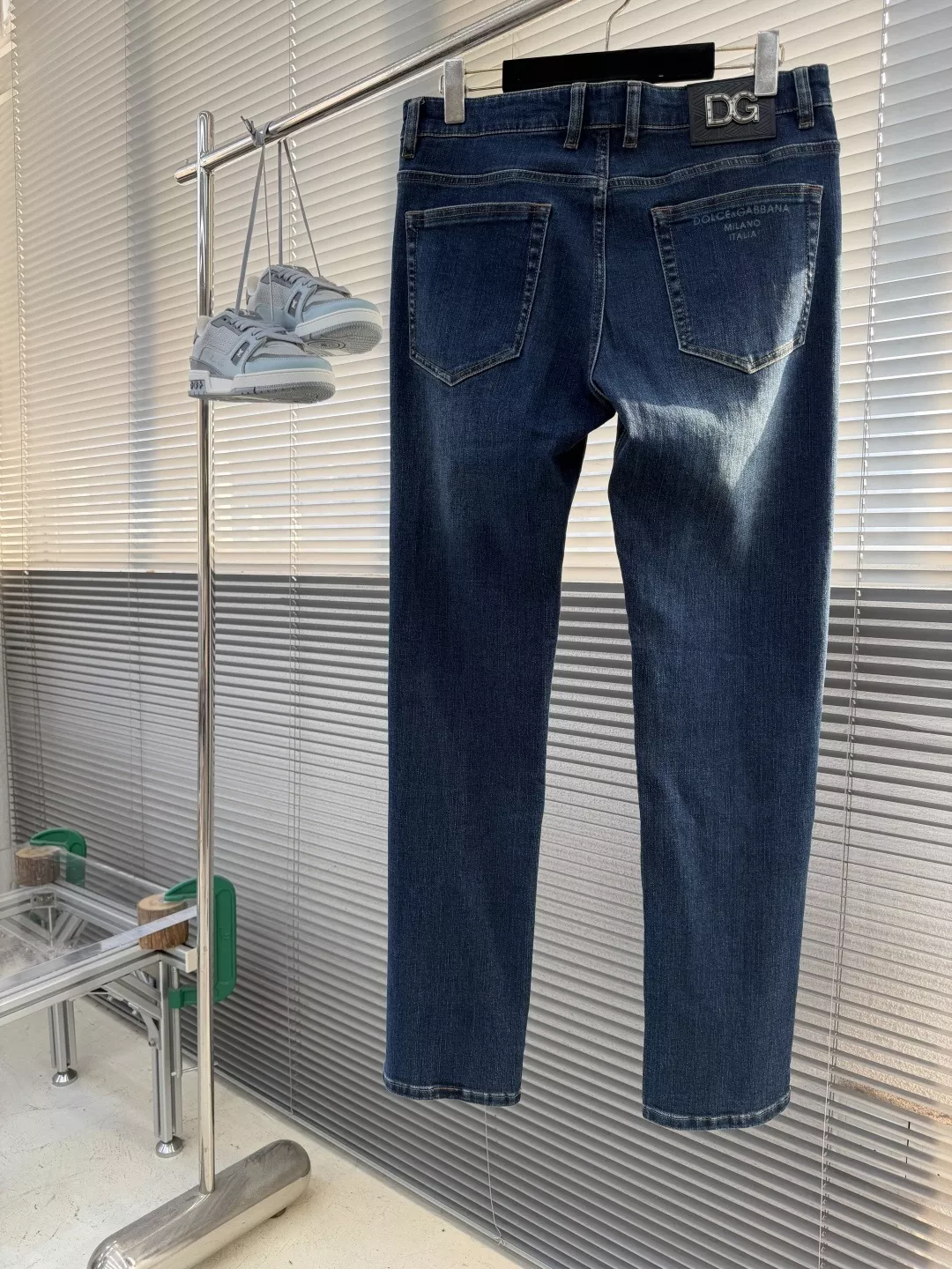 돌체앤가바나 프린트 입체 재단 남녀공용 데님 팬츠 상세 이미지 2
