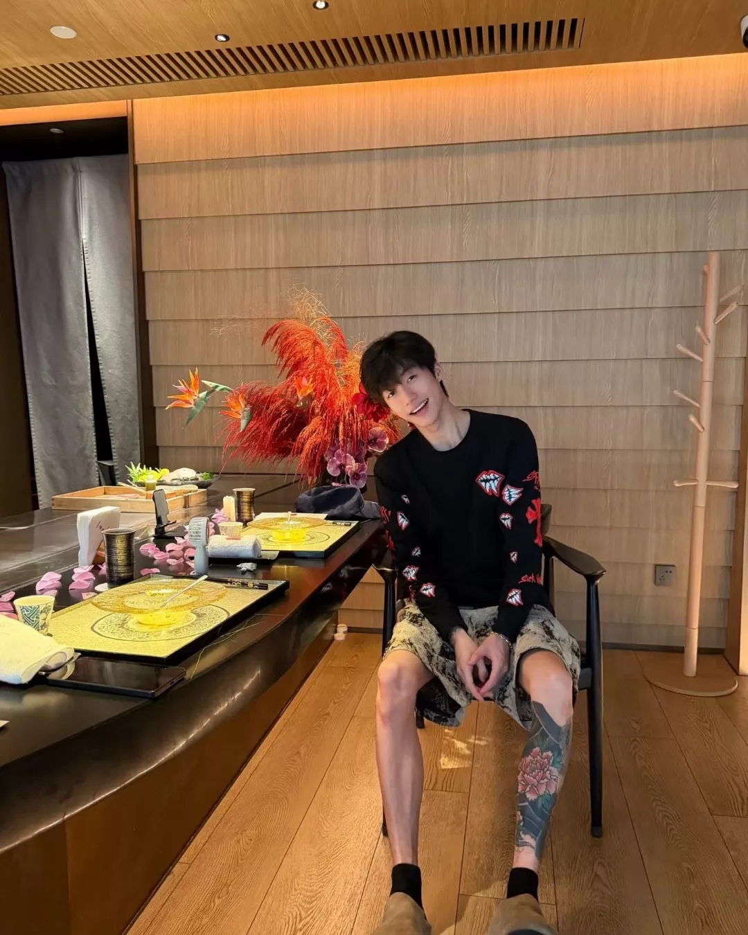 크롬하츠 치아 패치 남녀공용 긴소매 티셔츠 상세 이미지 17