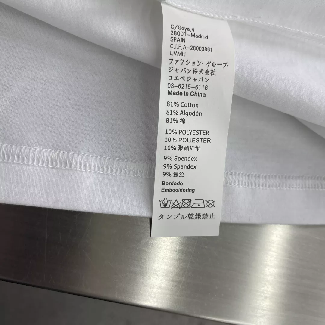 로에베 목둘레 프린트 남녀공용 긴소매 티셔츠 상세 이미지 8